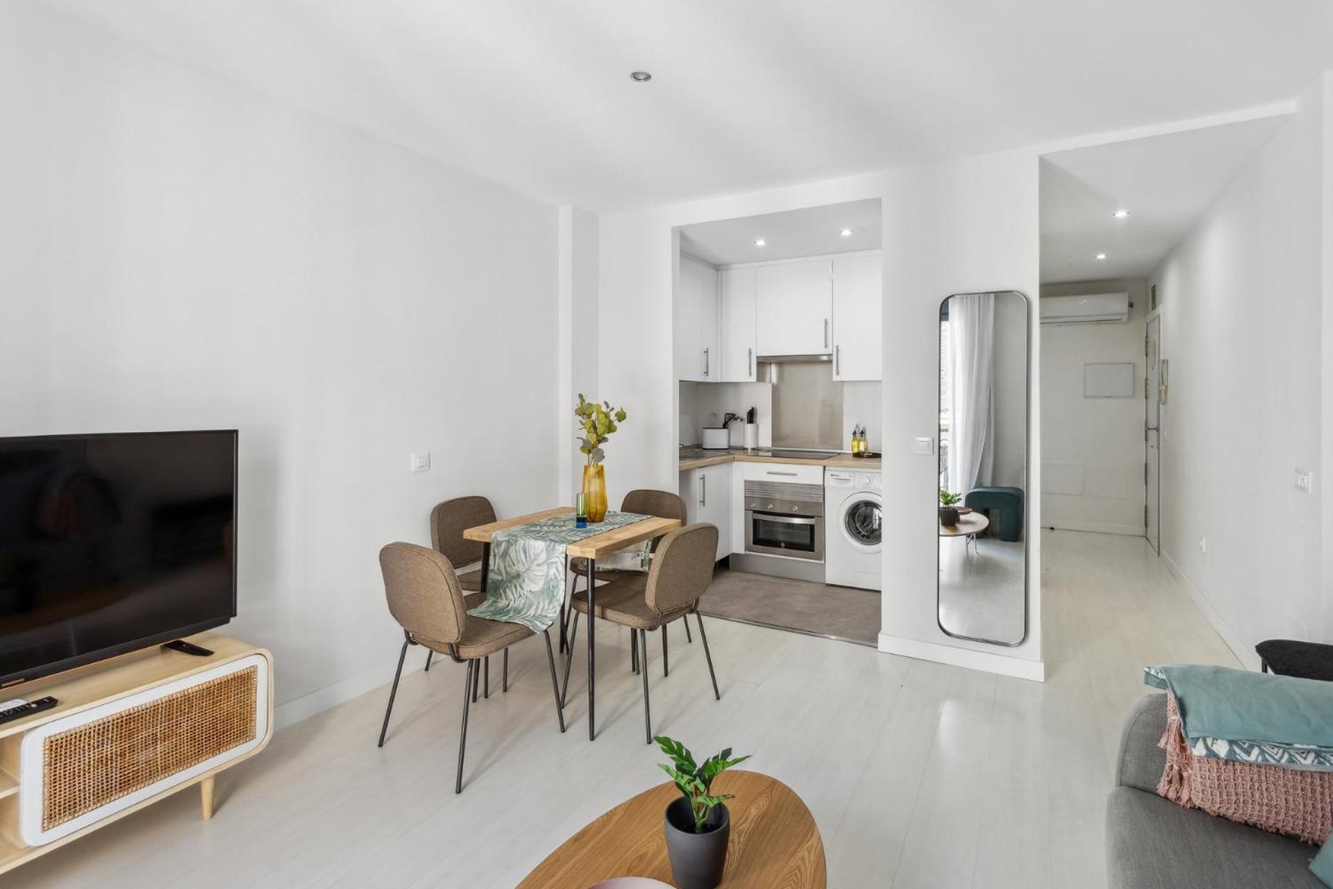 Limehome Madrid Calle De La Paloma Exteriér fotografie
