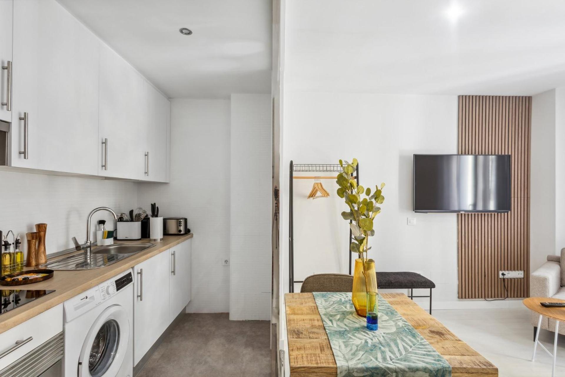 Limehome Madrid Calle De La Paloma Exteriér fotografie