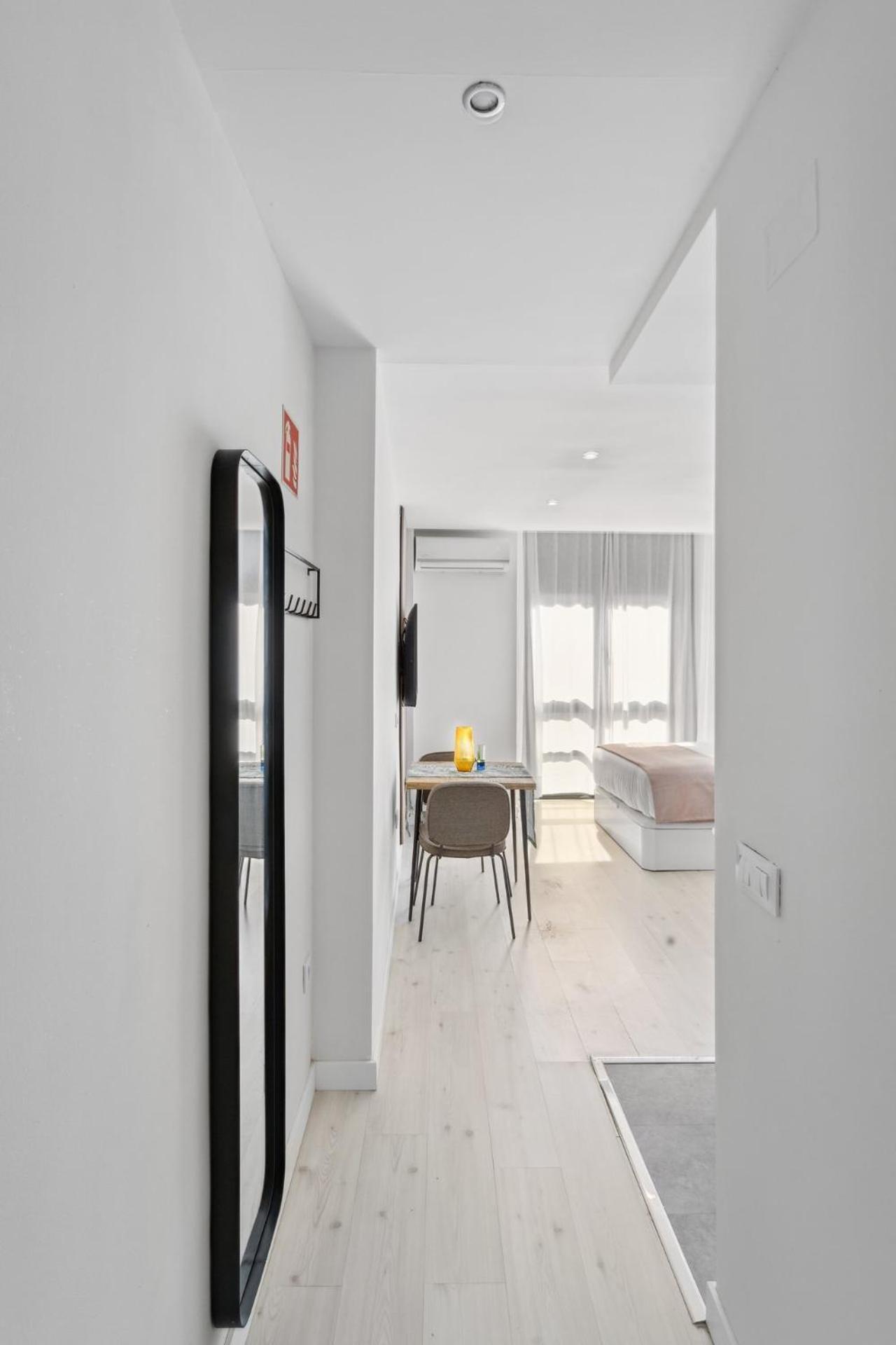 Limehome Madrid Calle De La Paloma Pokoj fotografie