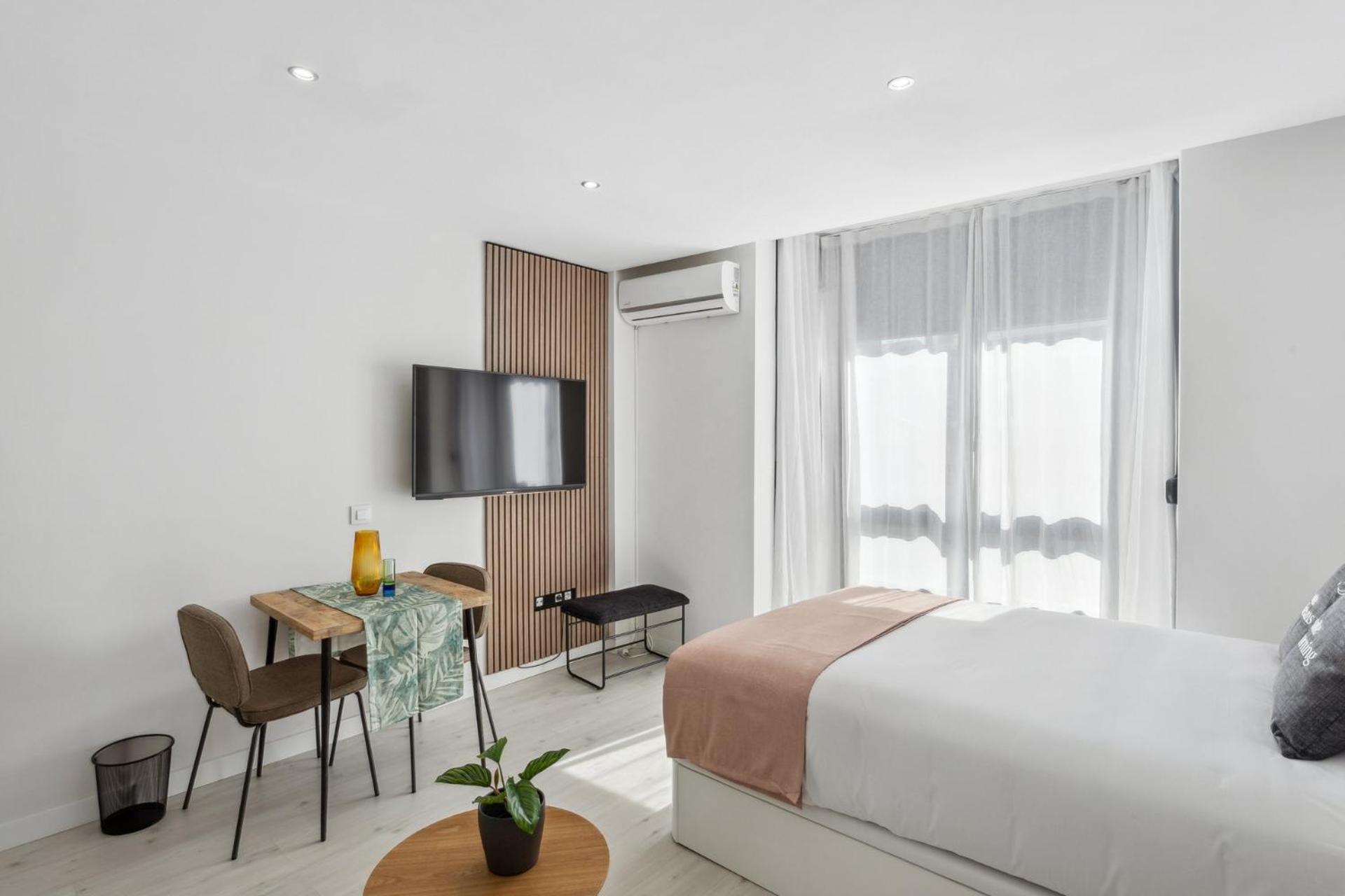 Limehome Madrid Calle De La Paloma Pokoj fotografie